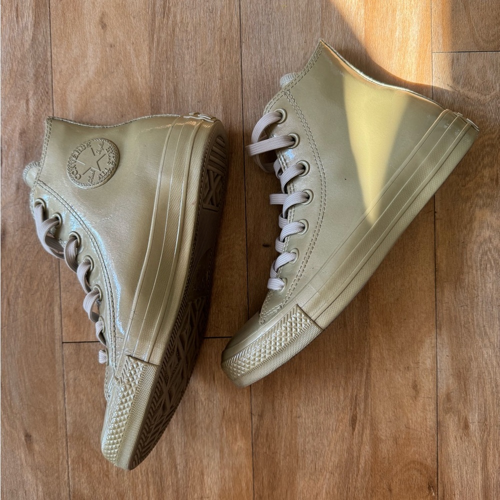 Converse All Star Counter Climate Water Proof Gold Chuck Taylor High Top Size W6